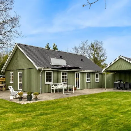 Hinrich - 750m From The Sea By Interhome *